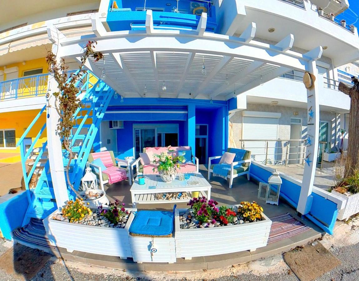 - Sleeps 2 & Private Ocean Terrace *